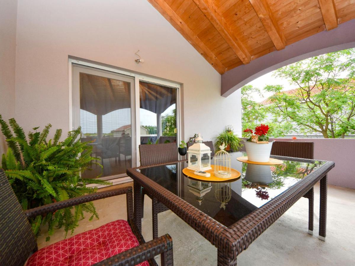 Smilcic Holiday Home Stipe By Interhome מראה חיצוני תמונה