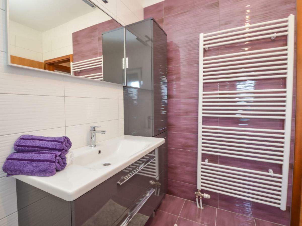 Smilcic Holiday Home Stipe By Interhome מראה חיצוני תמונה
